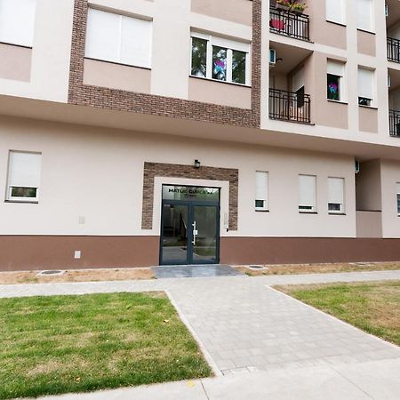 Apartman Mia ซูโบติกา ภายนอก รูปภาพ
